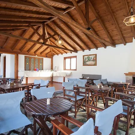 Πανσιόν Strawberry Skiathos 2*